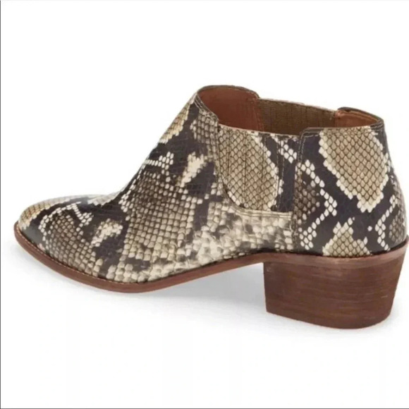 Madewell Sonia Low Chelsea Boot Snakeskin Print Size 7.5 - Picture 3 of 8
